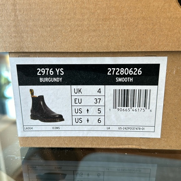 Dr Martens 2976 YS burgandy Unisex Like New w/ box - Picture 5 of 12